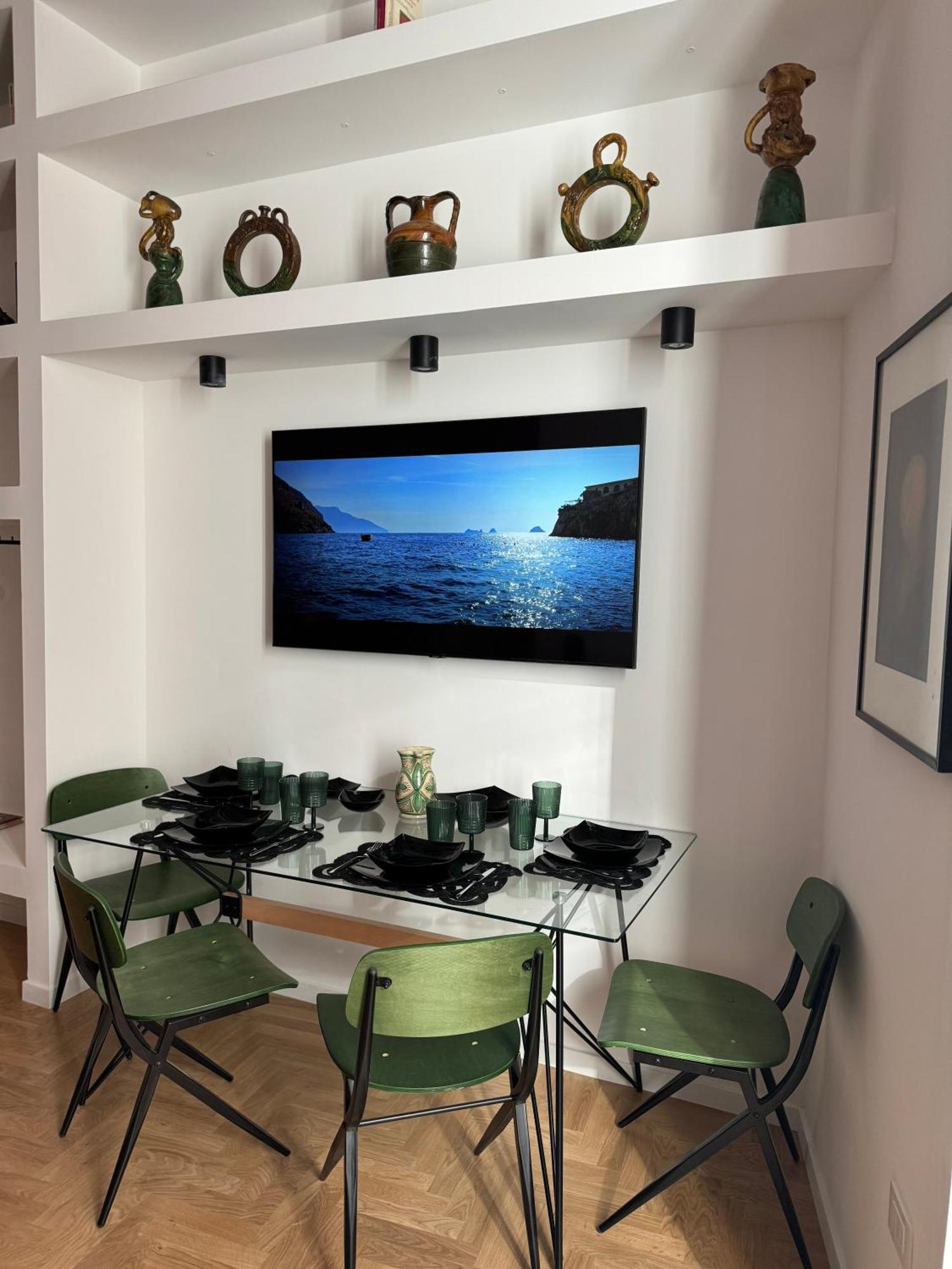 Alma De Chiaja - Design Suites & Apartments ナポリ エクステリア 写真