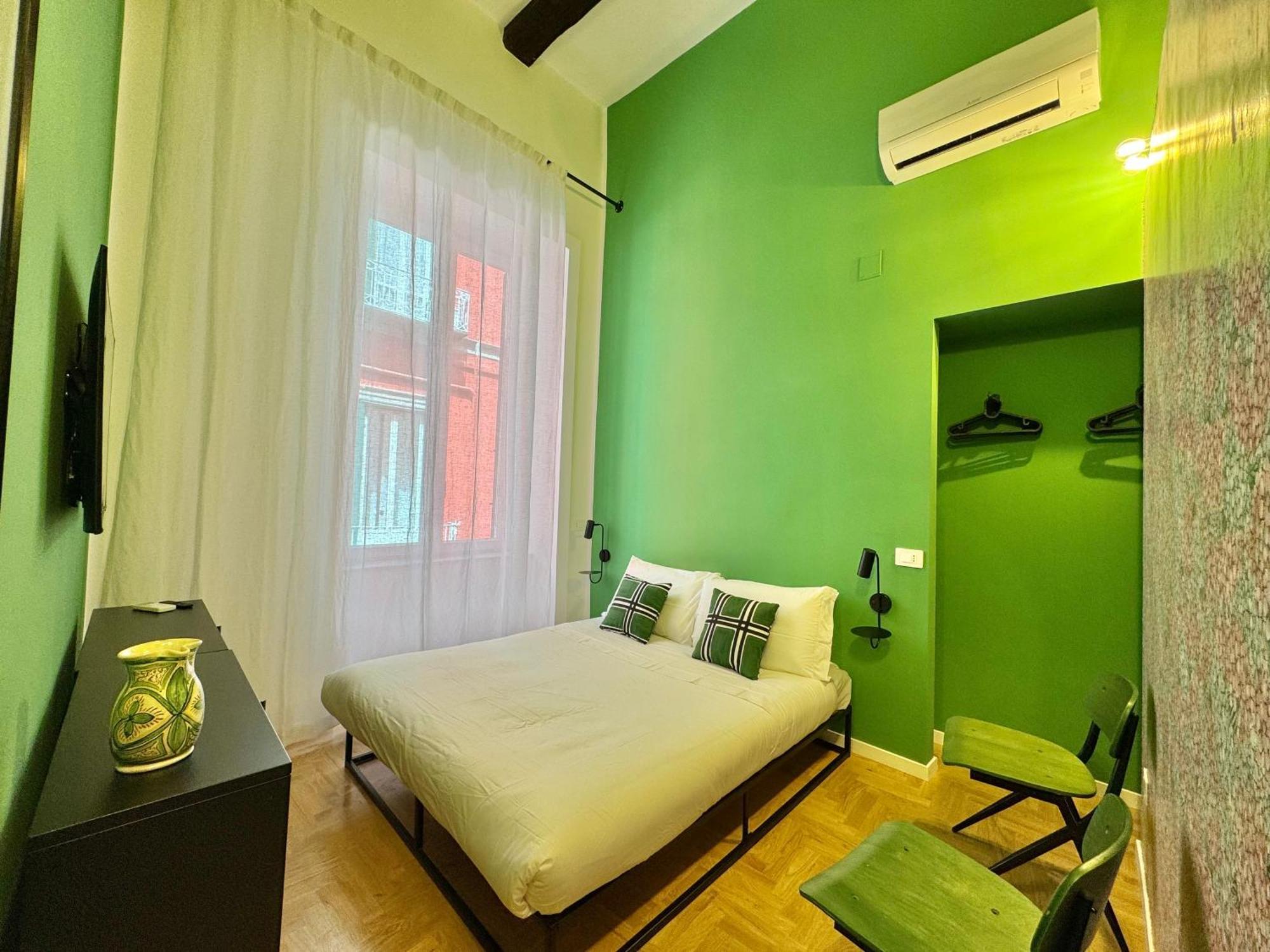 Alma De Chiaja - Design Suites & Apartments ナポリ エクステリア 写真