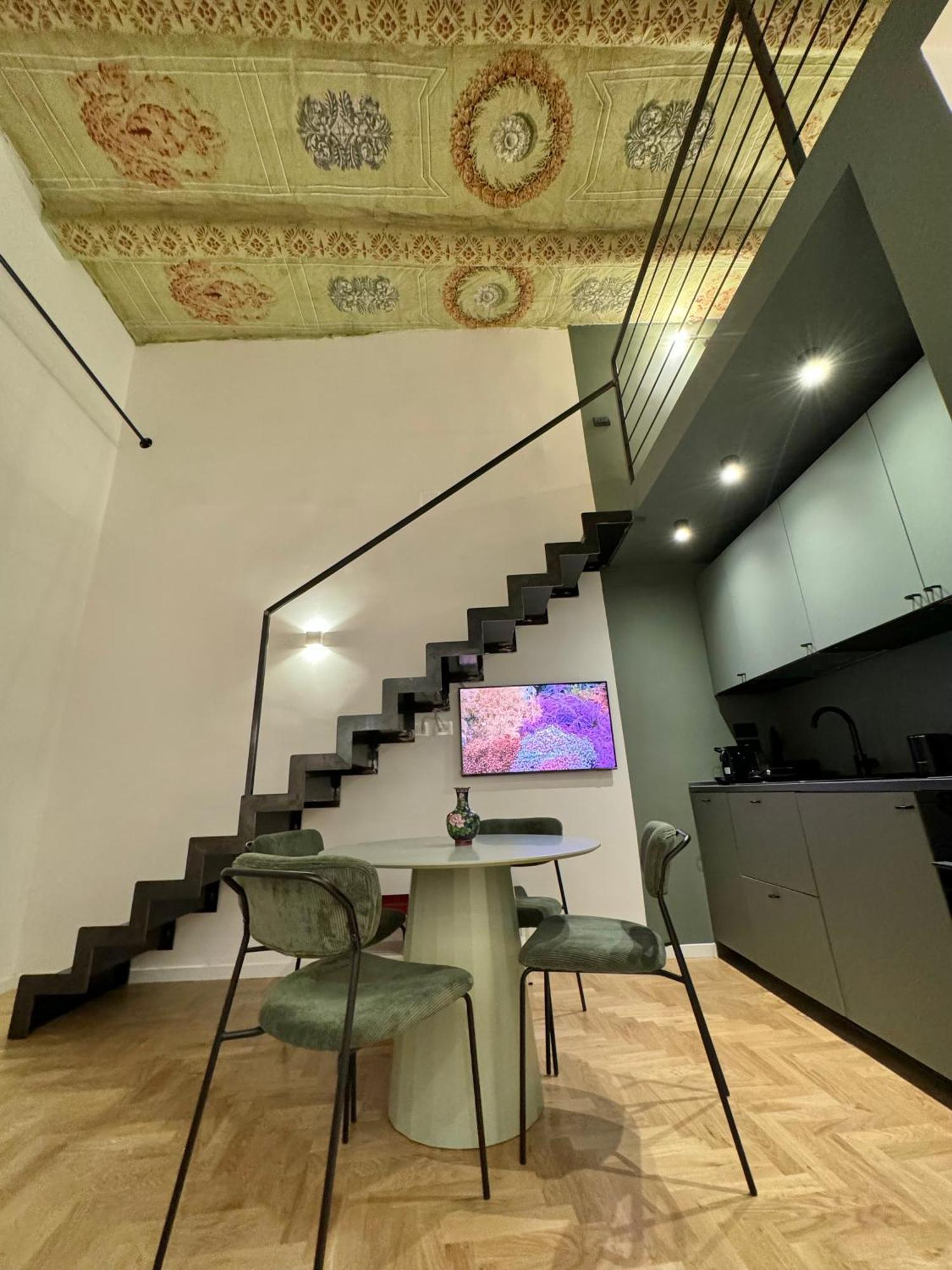 Alma De Chiaja - Design Suites & Apartments ナポリ エクステリア 写真
