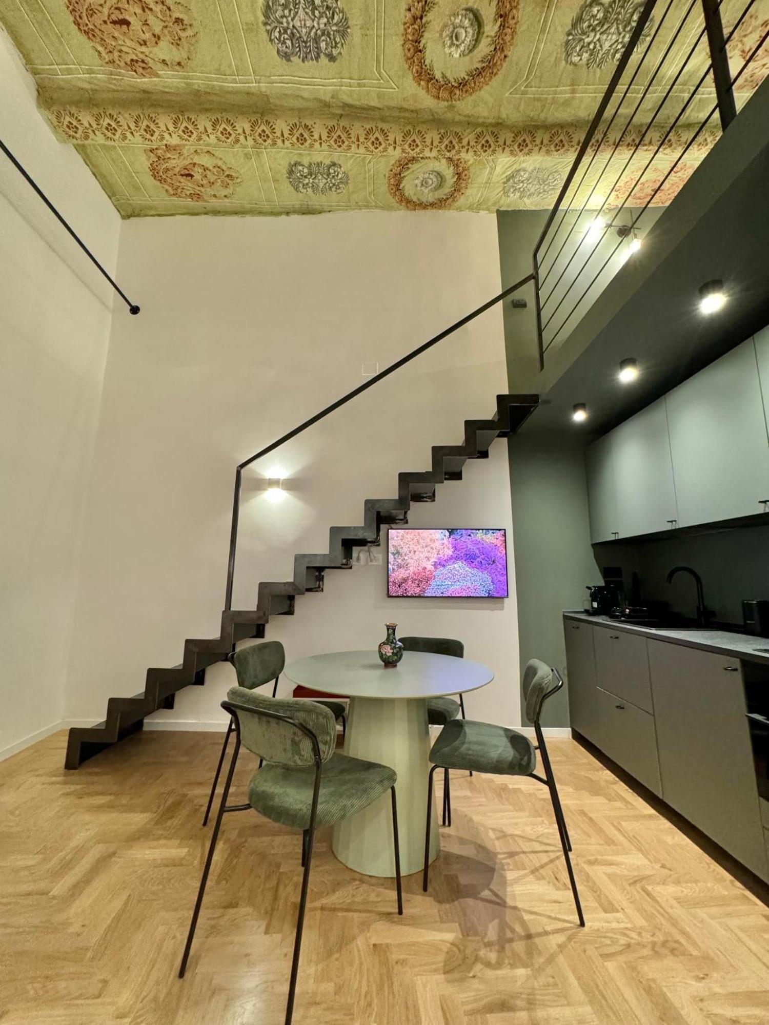 Alma De Chiaja - Design Suites & Apartments ナポリ エクステリア 写真