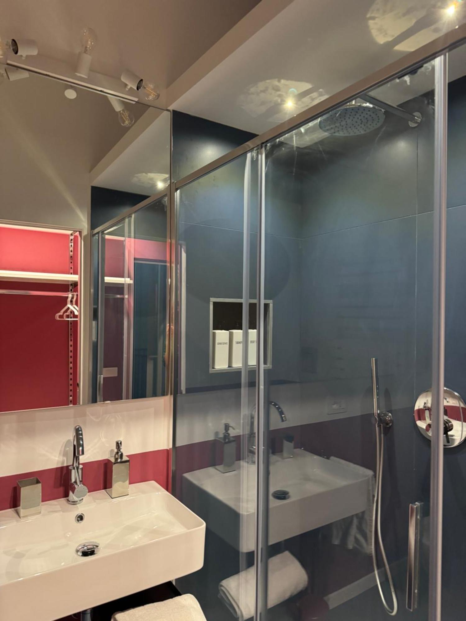 Alma De Chiaja - Design Suites & Apartments ナポリ エクステリア 写真