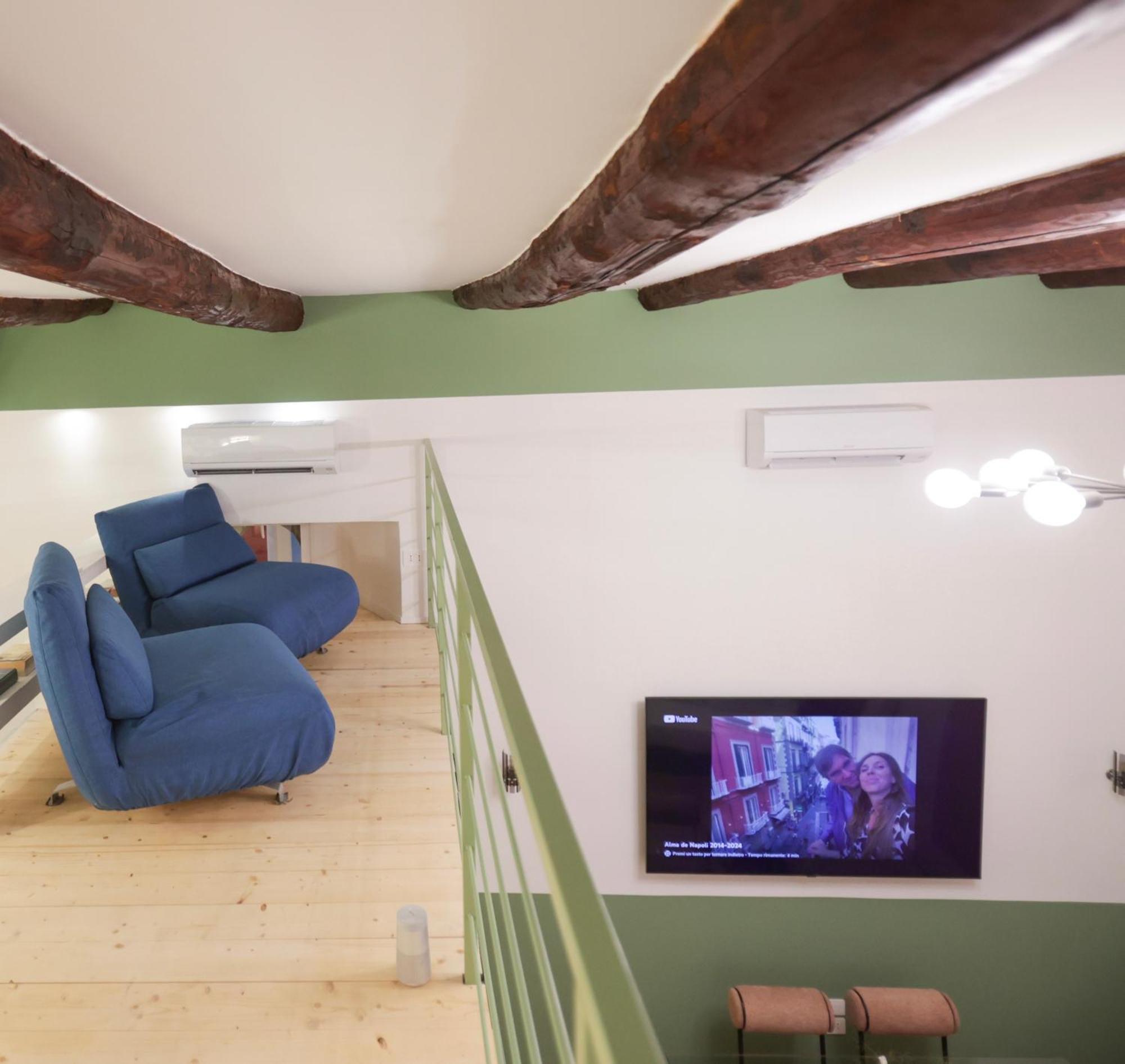 Alma De Chiaja - Design Suites & Apartments ナポリ エクステリア 写真